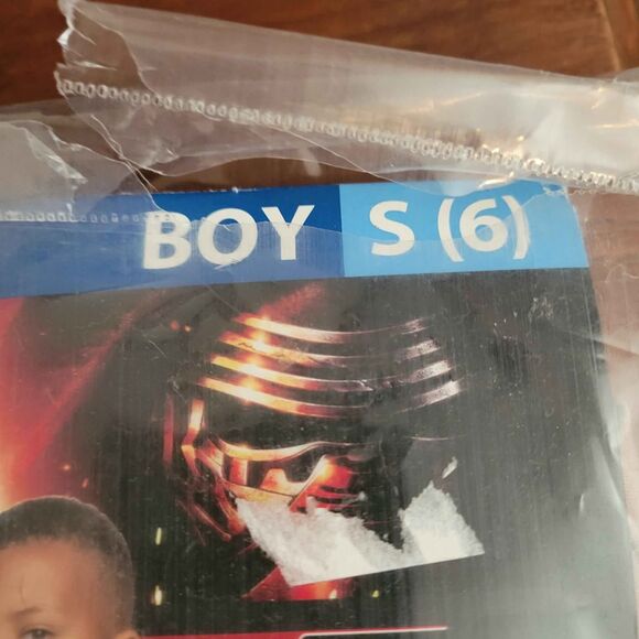 NIOP Boys Size 6 Finn Star Wars Halloween Costume - Picture 4 of 6